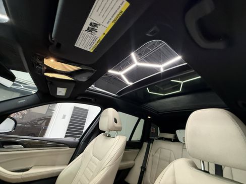 Used 2020 BMW X3 xDrive30i image 12