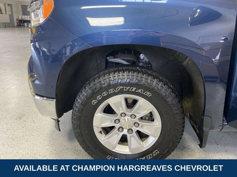 Used 2022 Chevrolet Silverado 1500 LT AWD/4WD image 41