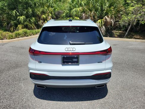 Used 2025 Audi Q5 Prestige AWD/4WD image 5