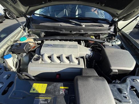 Used 2007 Volvo XC90 V8 image 10