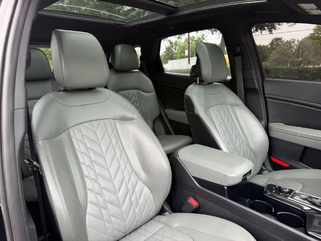 Certified 2023 Kia Sportage X-Line w/ X-Line Premium Package AWD/4WD image 34
