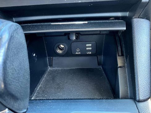 Used 2016 Subaru Legacy 2.5i Premium image 31