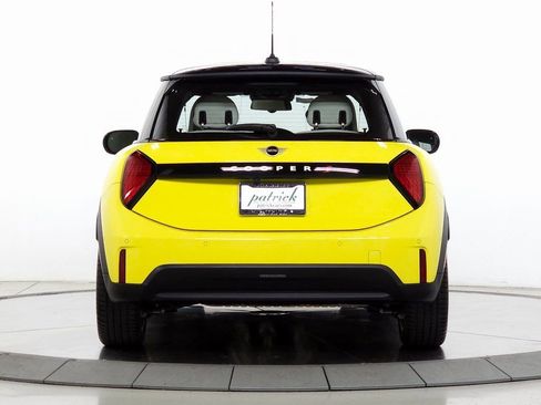 Used 2025 MINI Cooper S image 7