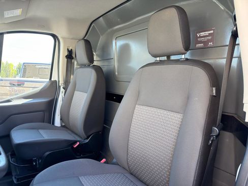 Used 2021 Ford Transit 350 Low Roof AWD image 10