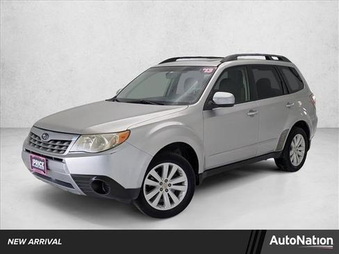 Used 2013 Subaru Forester 2.5X Premium image 1
