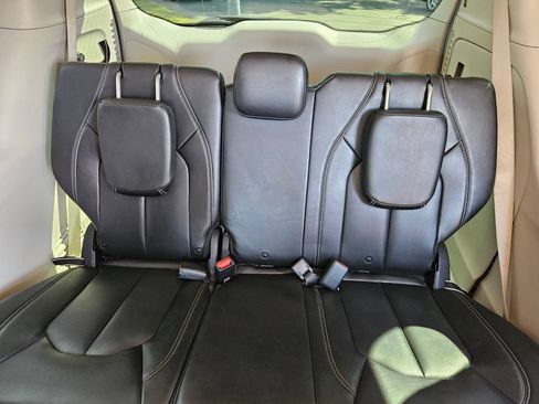 Used 2021 Chrysler Voyager Lxi FWD image 20