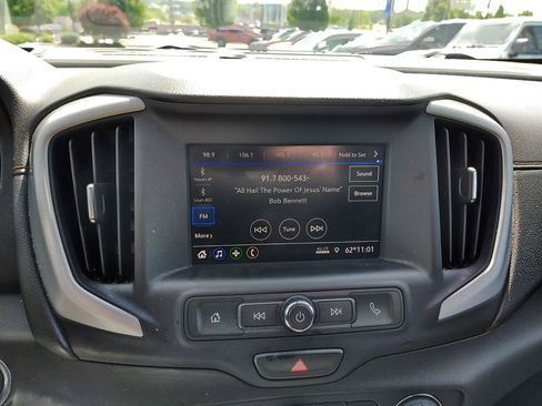 Used 2020 GMC Terrain SLE w/ Driver Convenience Package FWD image 13