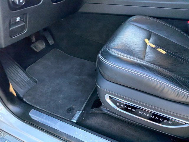 Used 2024 Jeep Grand Wagoneer Series II Obsidian w/ Quick Order Packagew 28T AWD/4WD image 36