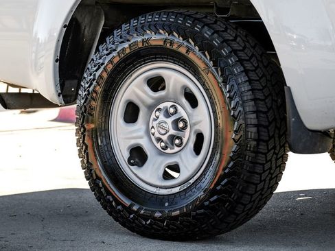 Used 2019 Nissan Frontier S image 50