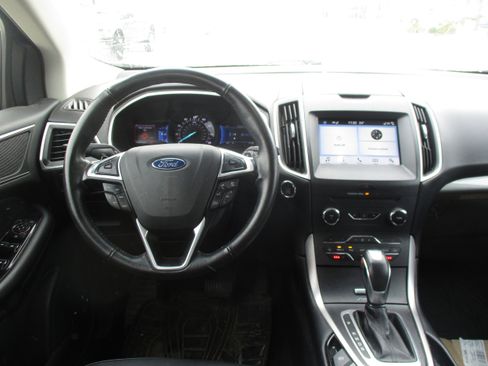 Used 2016 Ford Edge SEL w/ Equipment Group 201A image 9