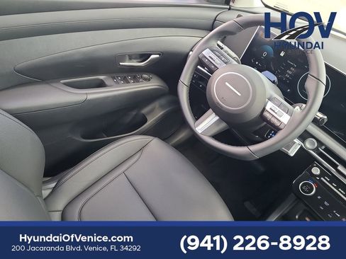 New 2025 Hyundai Tucson SEL image 8