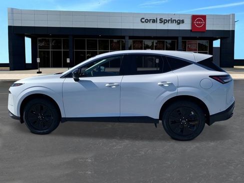 New 2025 Nissan Murano SV image 2