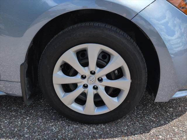 Certified 2025 Toyota Corolla LE FWD image 11
