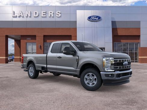 New 2026 Ford F250 XLT w/ FX4 Off-Road Package AWD/4WD image 7