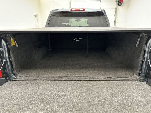 Used 2018 Chevrolet Silverado 1500 LT w/ All Star Edition AWD/4WD image 15