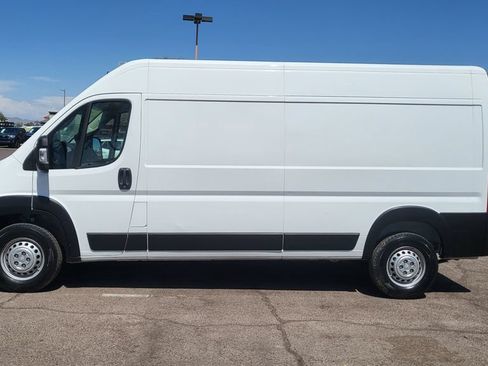 Used 2025 RAM ProMaster 3500 w/ Convenience Group FWD image 7
