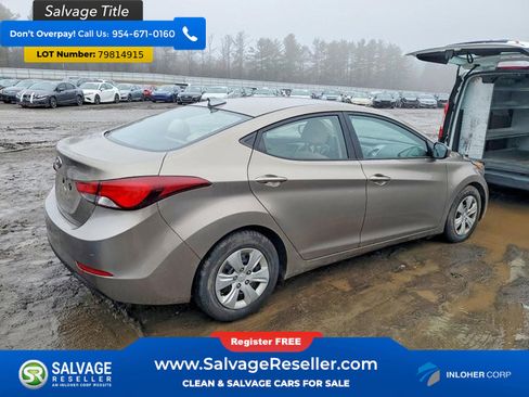 Used 2016 Hyundai Elantra SE image 3