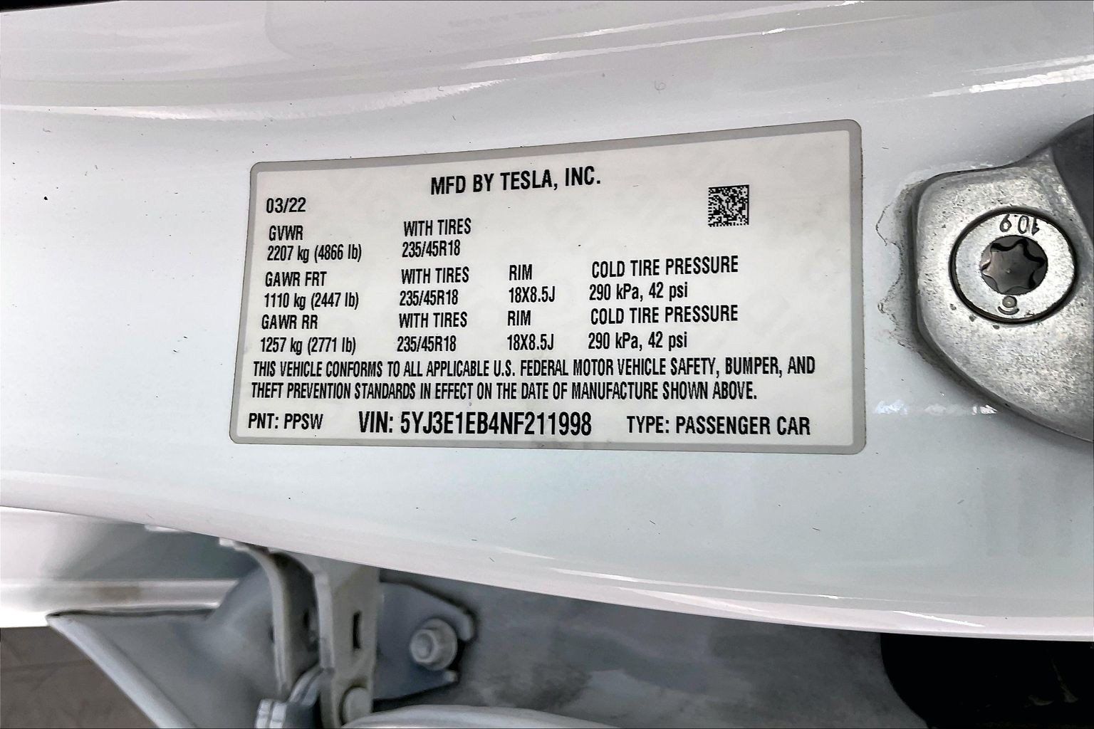 Used 2022 Tesla Model 3 Long Range AWD/4WD image 34