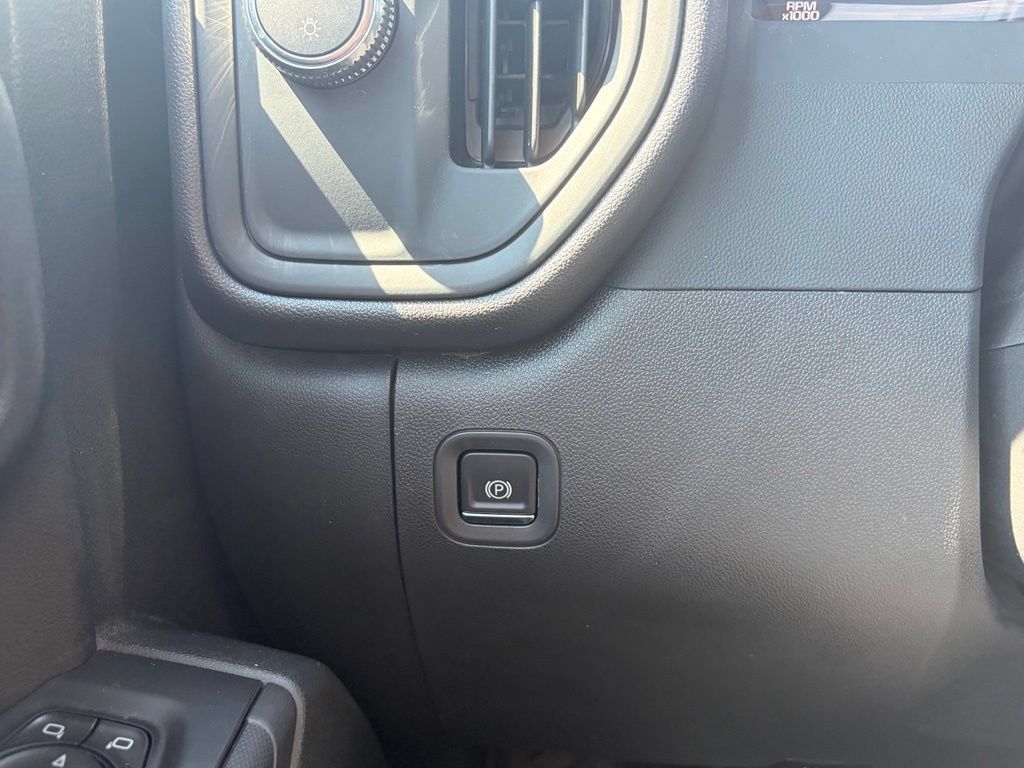 Used 2026 GMC Sierra 1500 Pro w/ Pro Value Package RWD image 31
