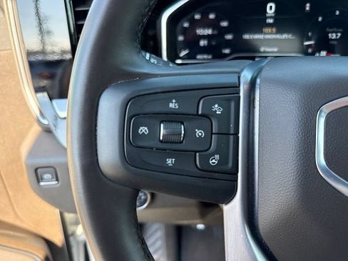 Used 2025 GMC Sierra 1500 SLT AWD/4WD image 24
