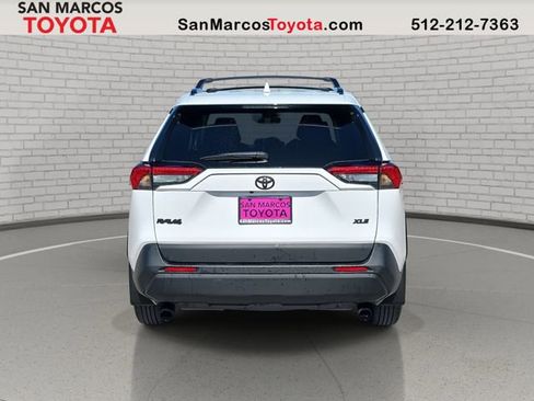 Used 2025 Toyota RAV4 XLE w/ Convenience Package image 6