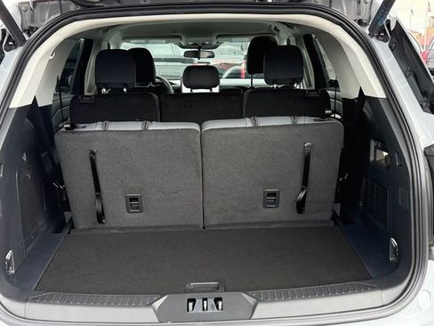 New 2026 Ford Explorer Active image 5