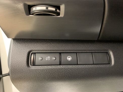 Used 2023 Nissan Pathfinder Rock Creek image 17