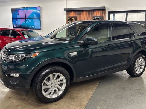 Used 2017 Land Rover Discovery Sport HSE image 1