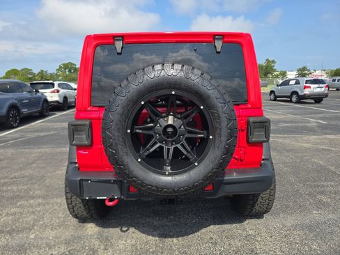 Used 2018 Jeep Wrangler Unlimited Rubicon AWD/4WD image 5