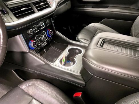 Used 2022 Chevrolet Tahoe Z71 w/ Luxury Package image 21