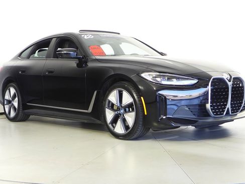 Certified 2023 BMW i4 eDrive40 w/ Premium Package RWD image 4