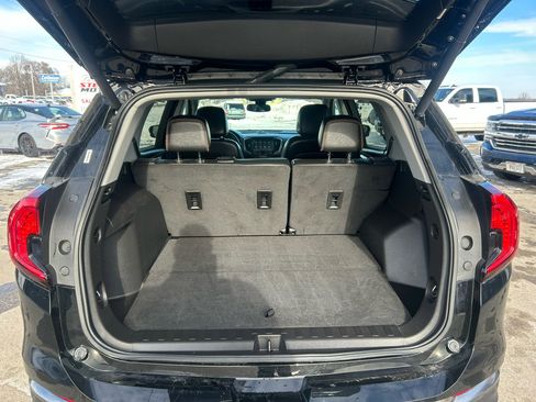 Used 2022 GMC Terrain AT4 w/ Infotainment Package II image 23