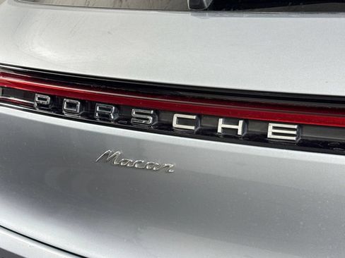 Used 2020 Porsche Macan AWD/4WD image 60