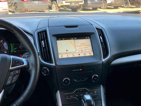 Used 2017 Ford Edge SEL w/ Equipment Group 201A image 6