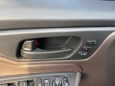 Used 2019 Honda Odyssey EX-L image 12