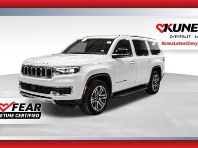 Used 2025 Jeep Wagoneer Series II w/ 8-Passenger Seating Package