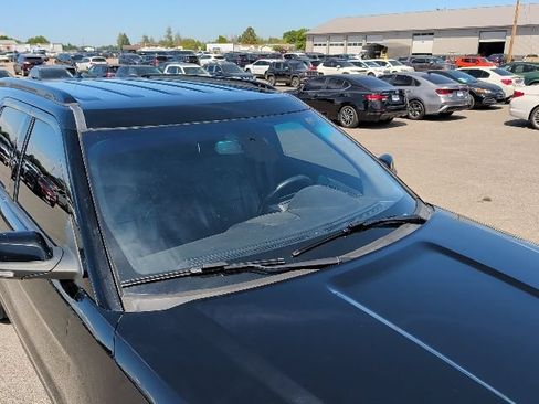 Used 2018 Ford Explorer Sport w/ Equipment Group 401A AWD/4WD image 18
