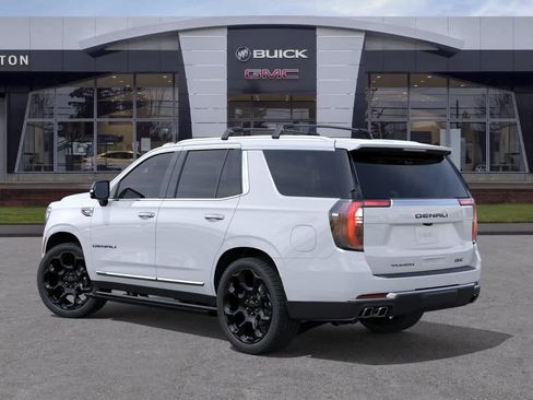 New 2026 GMC Yukon Denali w/ Denali Reserve Package AWD/4WD image 3