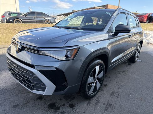 New 2026 Volkswagen Taos S AWD/4WD image 2