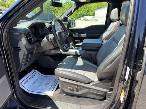 Used 2024 Ford F150 Lightning Lariat AWD/4WD image 17