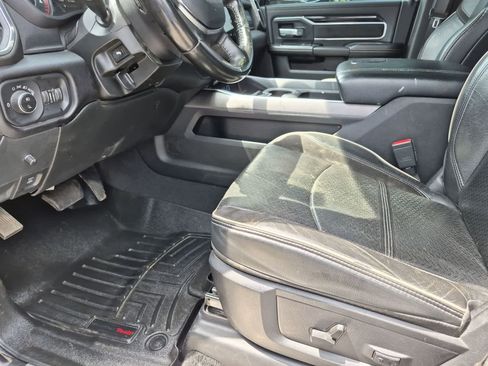 Used 2022 RAM 2500 Laramie AWD/4WD image 10