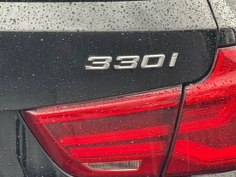 Used 2017 BMW 330i Gran Turismo xDrive image 27