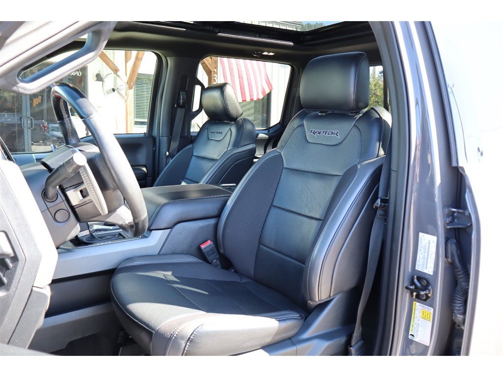 Used 2020 Ford F150 Raptor w/ Equipment Group 802A Luxury AWD/4WD image 11