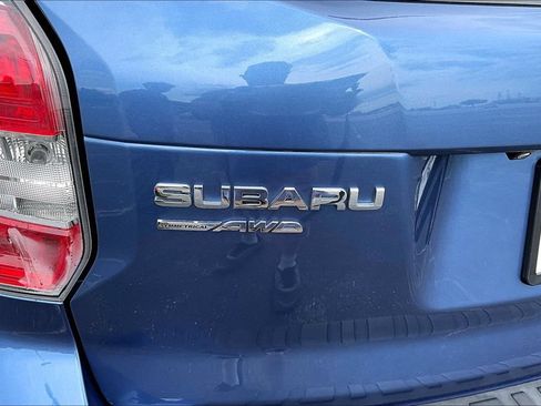 Used 2016 Subaru Forester 2.5i Premium w/ Popular Package #2 AWD/4WD image 8
