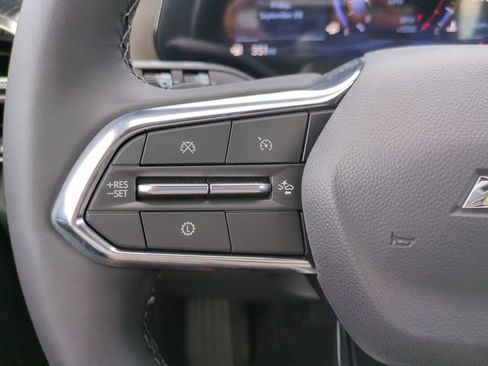 New 2026 Chevrolet Equinox LT w/ Convenience Package II image 25