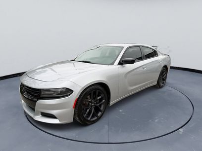 Used 2020 Dodge Charger SXT w/ Blacktop Package