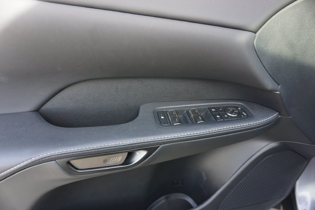 Used 2023 Lexus RX 350 Premium Plus w/ Accessory Package AWD/4WD image 4