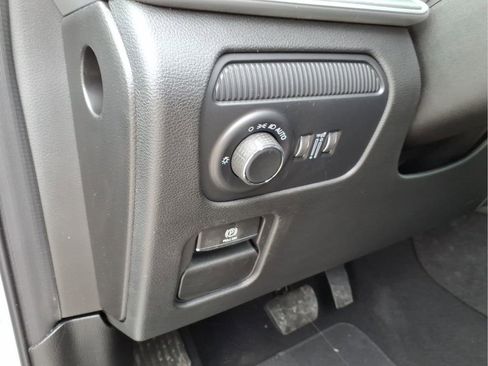 New 2026 Jeep Grand Wagoneer Limited AWD/4WD image 22