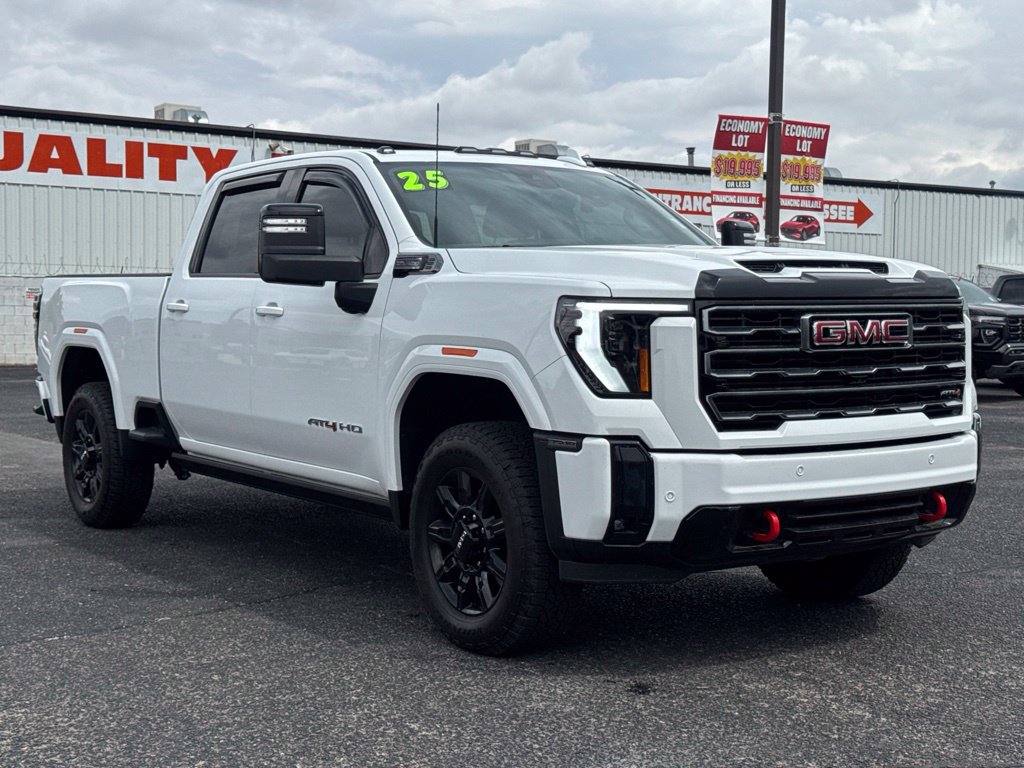 Used 2025 GMC Sierra 2500 AT4 w/ AT4 Premium Plus Package AWD/4WD image 1