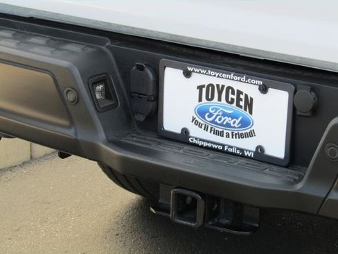 Certified 2022 Ford F150 Lightning Pro AWD/4WD image 8